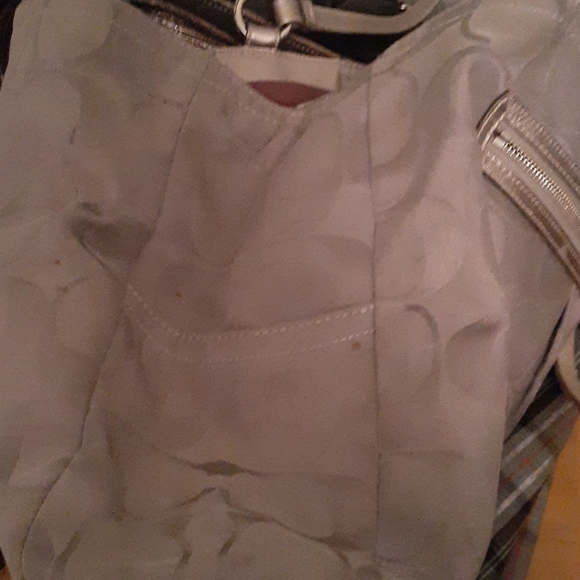 Coach Handbag - Picture 2 of 4